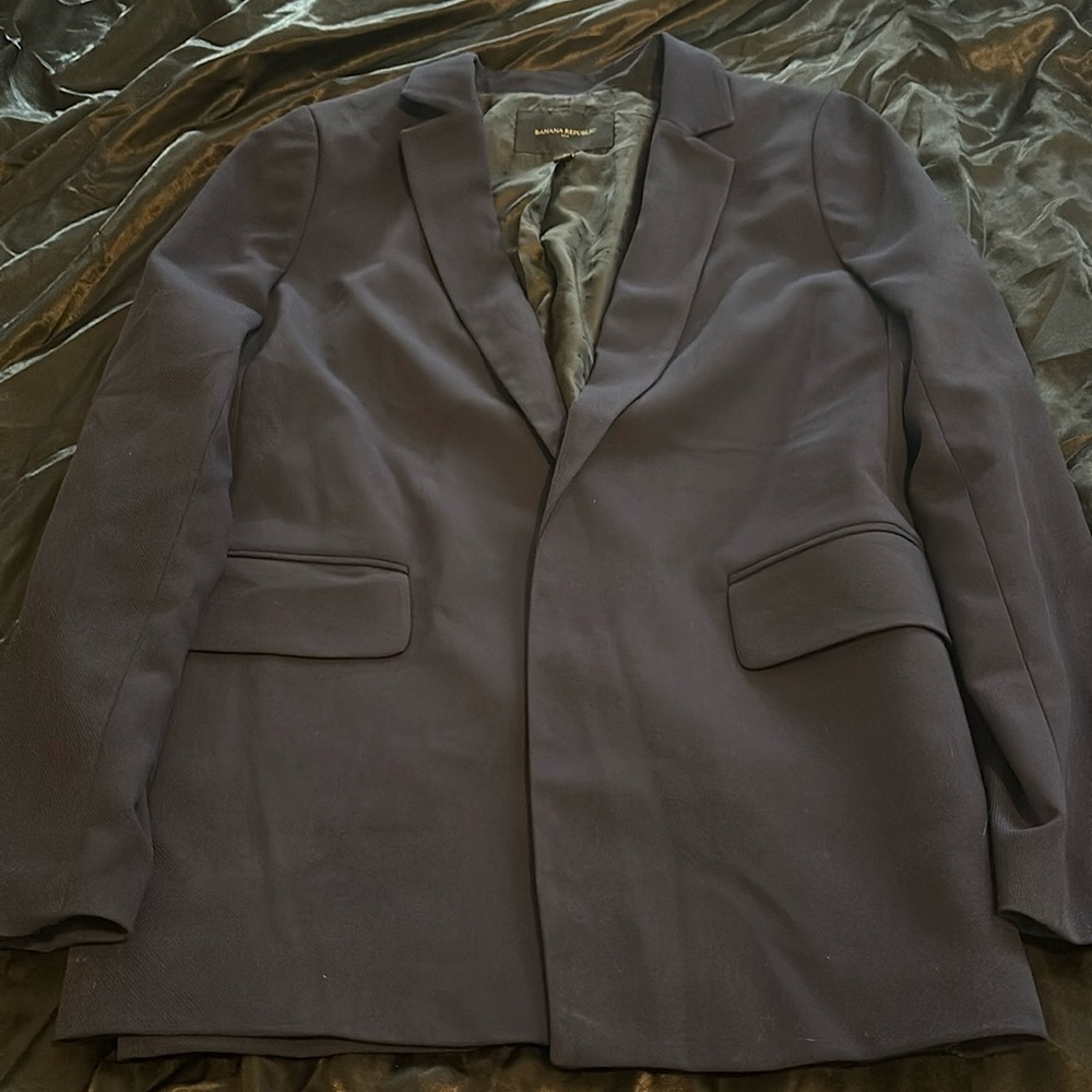 Banana Republic Women’s Navy Blazer